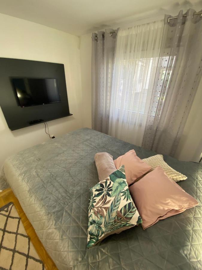 Santa Barbara Apartment Beograd Eksteriør billede